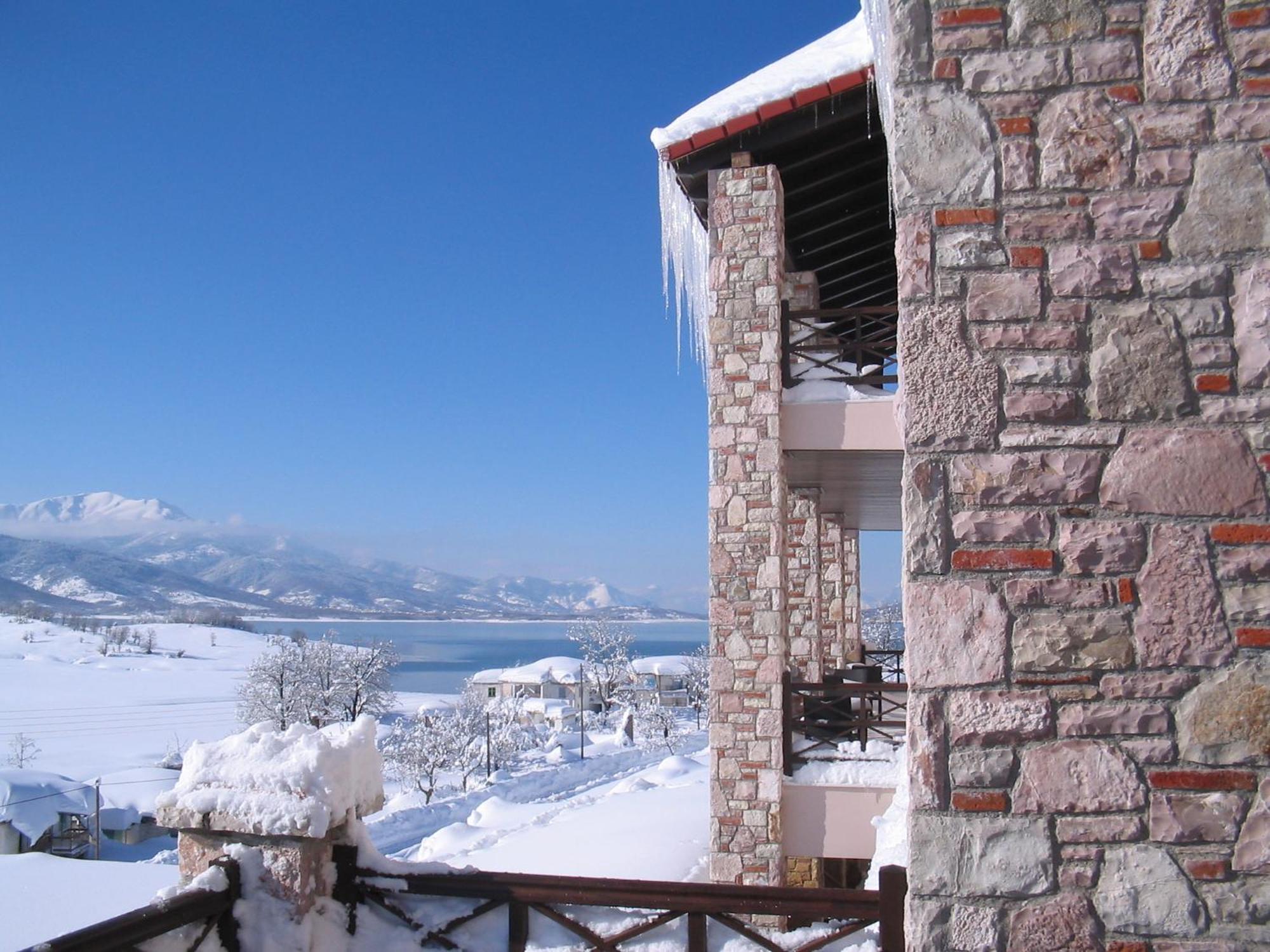 Titagion Hotel Plastiras Esterno foto