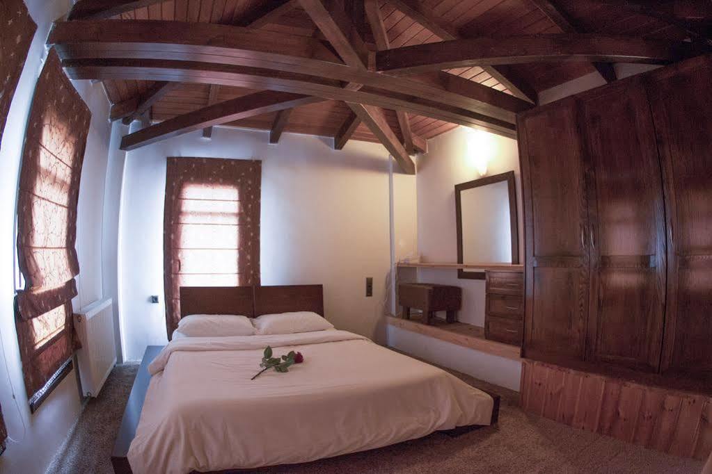 Titagion Hotel Plastiras Esterno foto